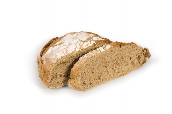 Tradicional pan moreno mallorquin precocido.